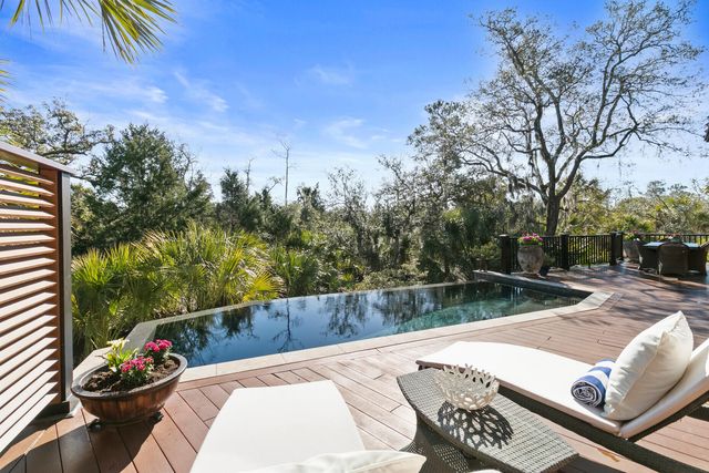 54 Watroo Point, Charleston, SC 29492