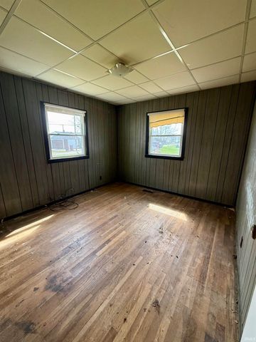 3619 S Felton Street, Marion, IN 46953