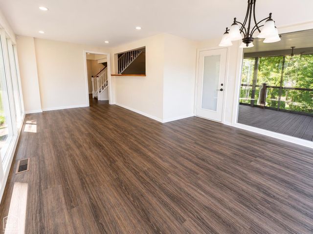 1804 Deerwood Drive, Jonesboro, AR 72404