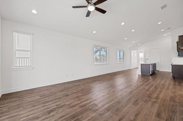 3813 Mesquite Valley RD, Georgetown, TX 78628