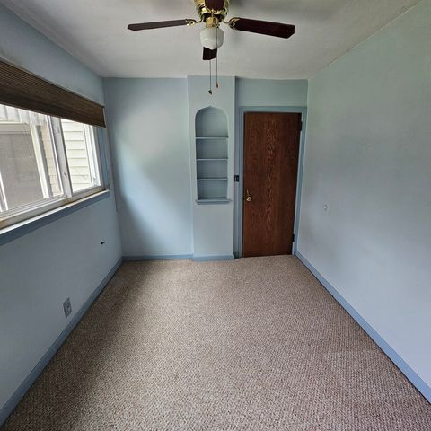 1307 Winthrop Lane, Rockford, IL 61107