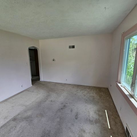 1307 Winthrop Lane, Rockford, IL 61107
