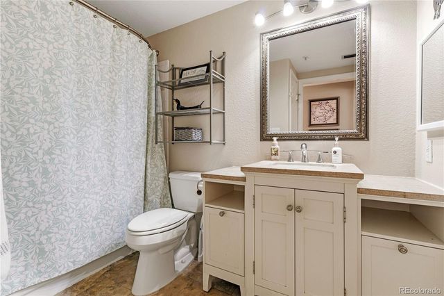 1691 W Canal Circle 1117, Littleton, CO 80120