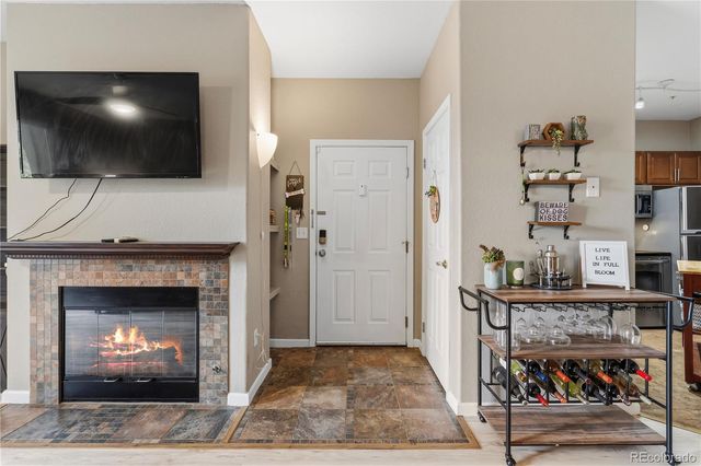 1691 W Canal Circle 1117, Littleton, CO 80120
