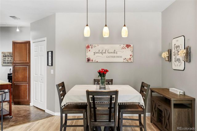 1691 W Canal Circle 1117, Littleton, CO 80120