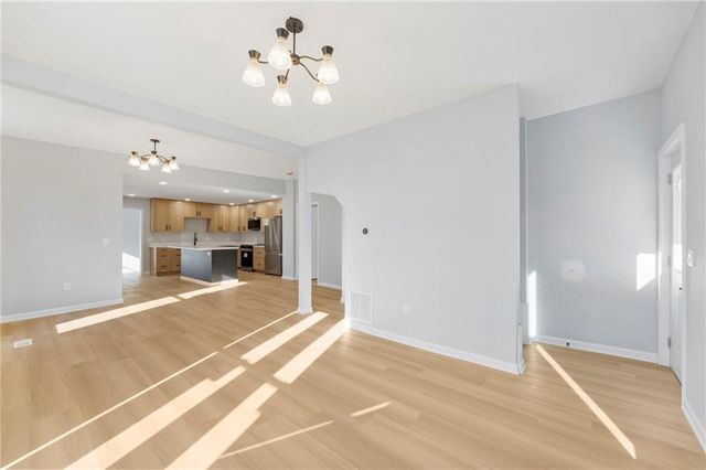 236 S Ash Street, Ottawa, KS 66067