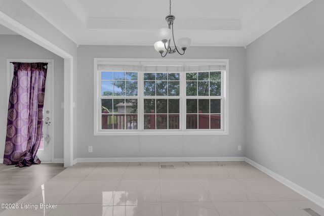 6807 Brighton Springs Ln, Louisville, KY 40291