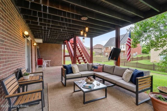 6807 Brighton Springs Ln, Louisville, KY 40291