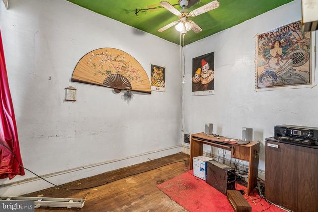 2333 W HAGERT ST, Philadelphia, PA 19132