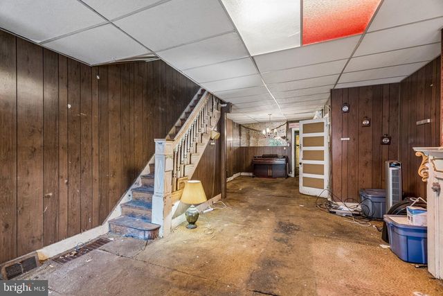 2333 W HAGERT ST, Philadelphia, PA 19132