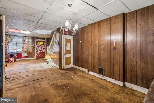 2333 W HAGERT ST, Philadelphia, PA 19132
