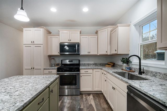 7177 Longview Court, Delton, MI 49046