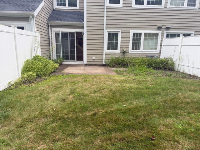 15 Mallard 15, Walpole, MA 02081