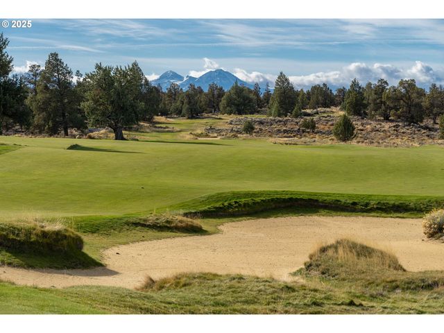 22850 STONE WALL Ct, Bend, OR 97701