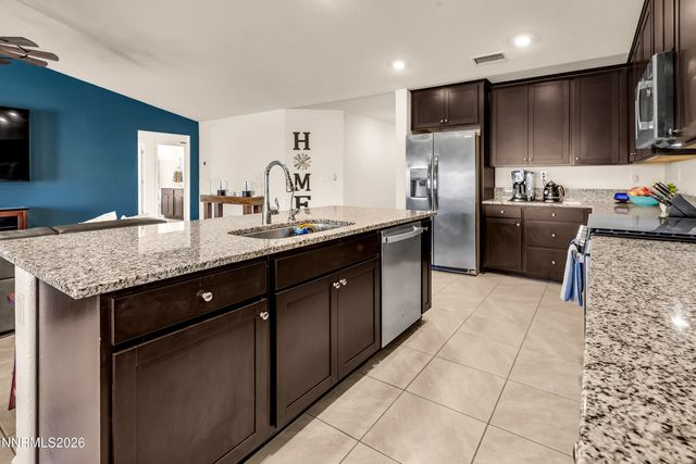 576 Pine Creek Circle, Dayton, NV 89403