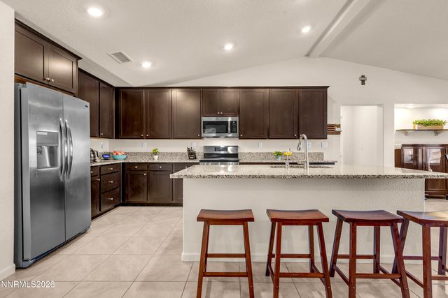 576 Pine Creek Circle, Dayton, NV 89403