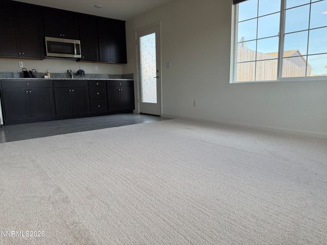 576 Pine Creek Circle, Dayton, NV 89403