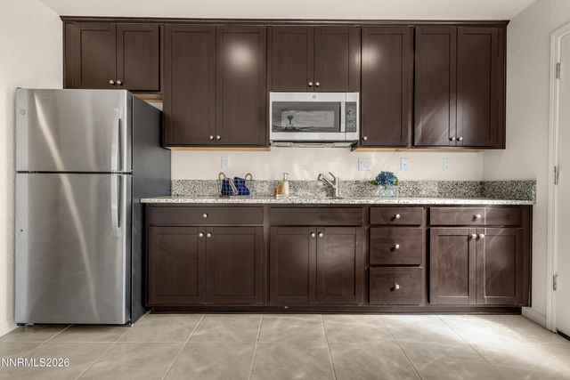 576 Pine Creek Circle, Dayton, NV 89403