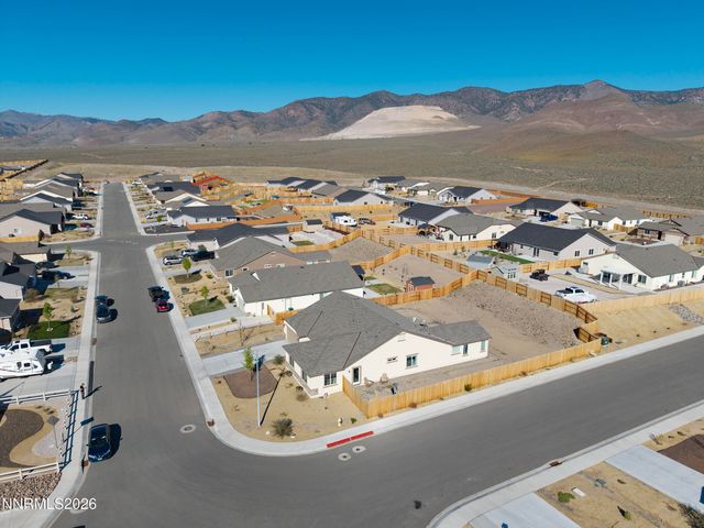 576 Pine Creek Circle, Dayton, NV 89403