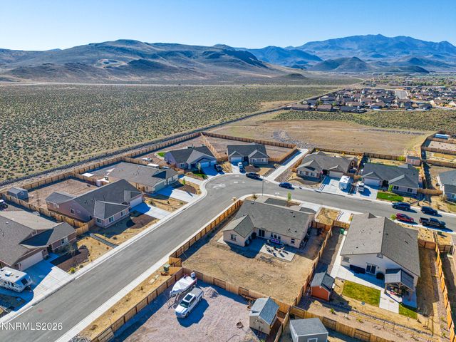 576 Pine Creek Circle, Dayton, NV 89403