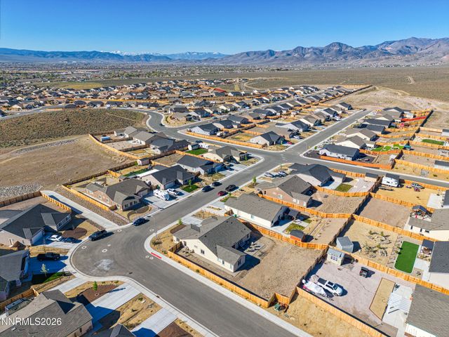 576 Pine Creek Circle, Dayton, NV 89403