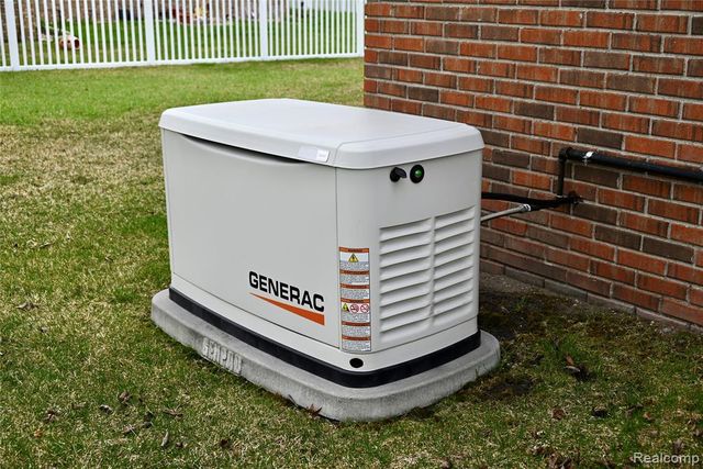 13433 Mulberry Trail, Taylor, MI 48180