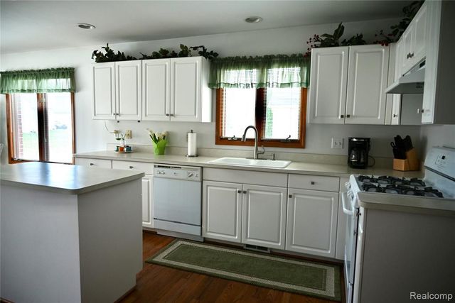 13433 Mulberry Trail, Taylor, MI 48180