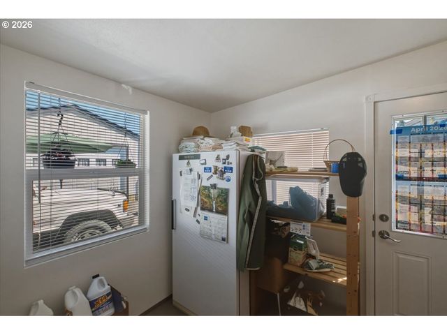 345 14TH Ave Se, Albany, OR 97322