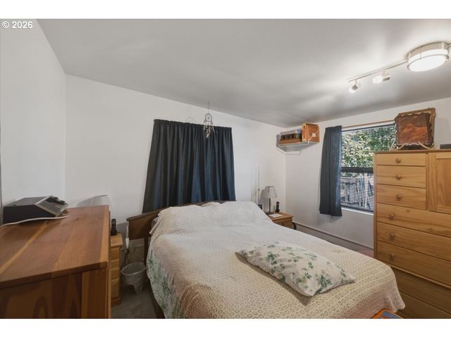 345 14TH Ave Se, Albany, OR 97322