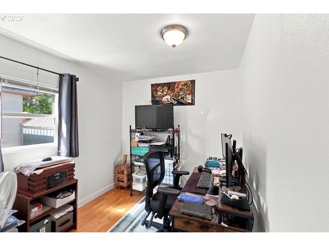 345 14TH Ave Se, Albany, OR 97322