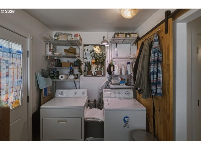 345 14TH Ave Se, Albany, OR 97322