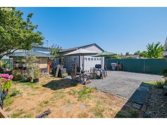 345 14TH Ave Se, Albany, OR 97322