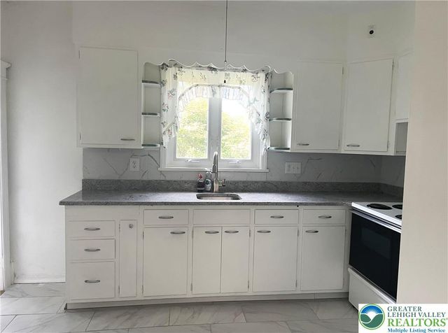5148 North PA Route 873 North 1, North Whitehall Twp, PA 18078