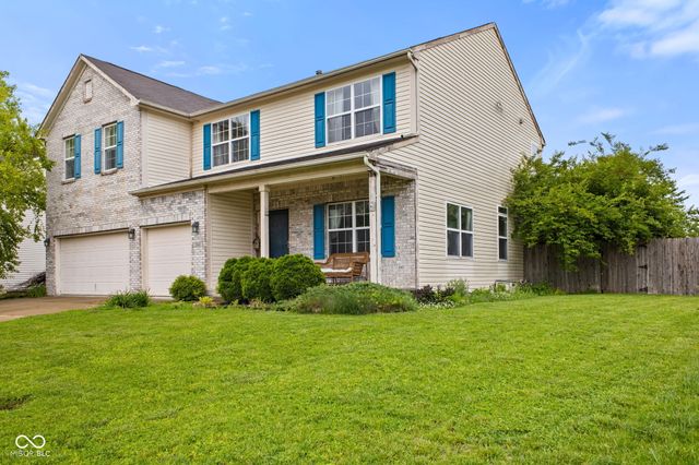 2845 Sleeping Ridge Way, Indianapolis, IN 46217