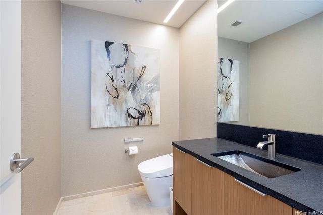 1388 Ala Moana Boulevard 8604, Honolulu, HI 96814