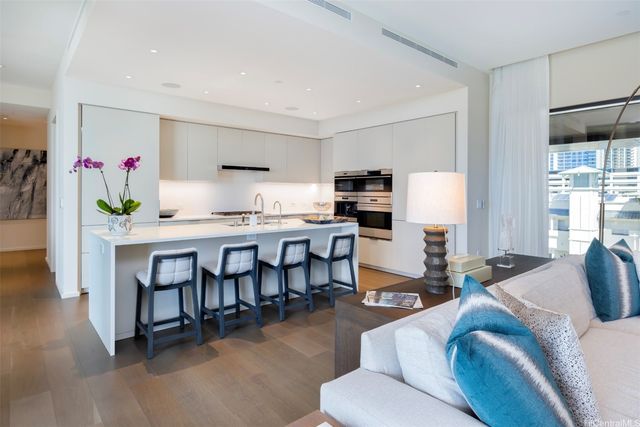 1388 Ala Moana Boulevard 8604, Honolulu, HI 96814