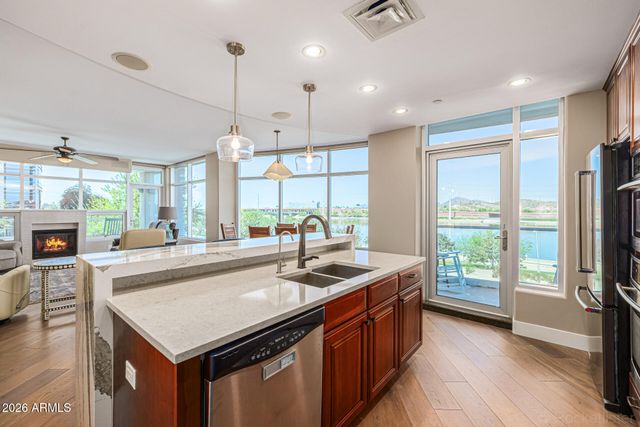 120 E RIO SALADO Parkway 204, Tempe, AZ 85281