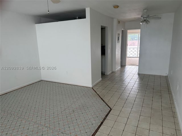 15600 NE 6th Ave 39A, Miami, FL 33162