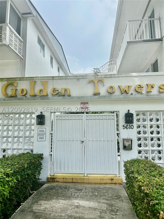 15600 NE 6th Ave 39A, Miami, FL 33162