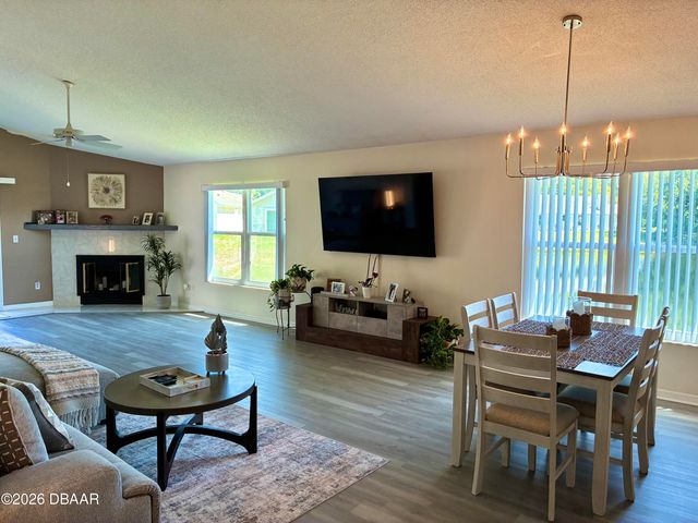 982 Breezemont Court, Port Orange, FL 32127