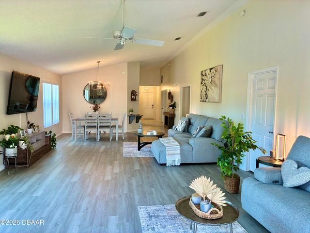 982 Breezemont Court, Port Orange, FL 32127