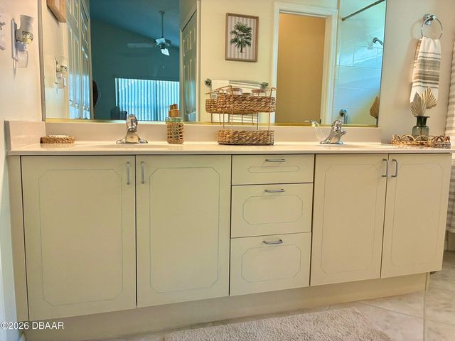 982 Breezemont Court, Port Orange, FL 32127