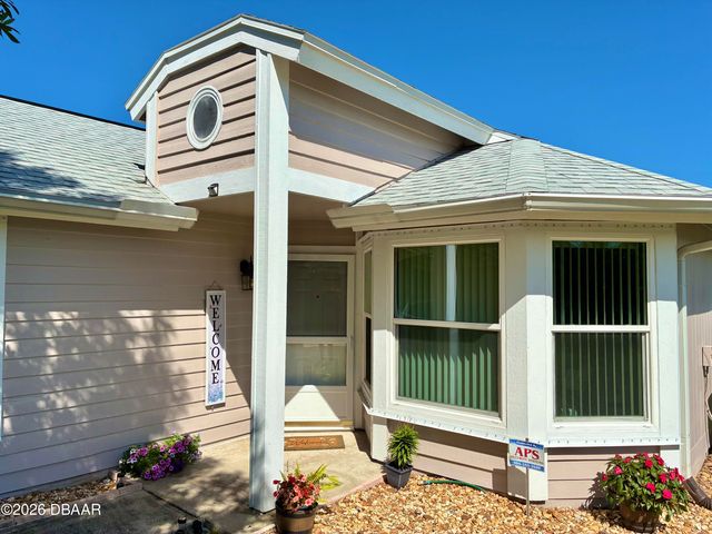 982 Breezemont Court, Port Orange, FL 32127