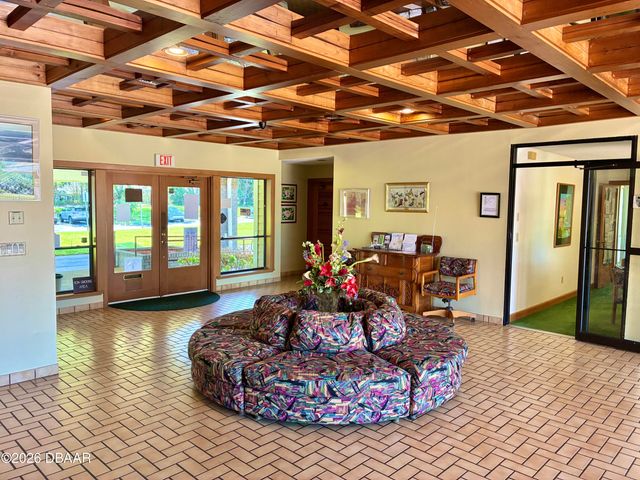 982 Breezemont Court, Port Orange, FL 32127