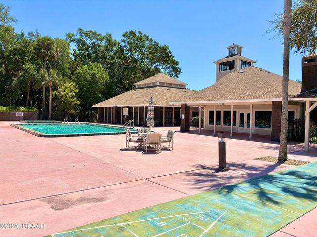 982 Breezemont Court, Port Orange, FL 32127