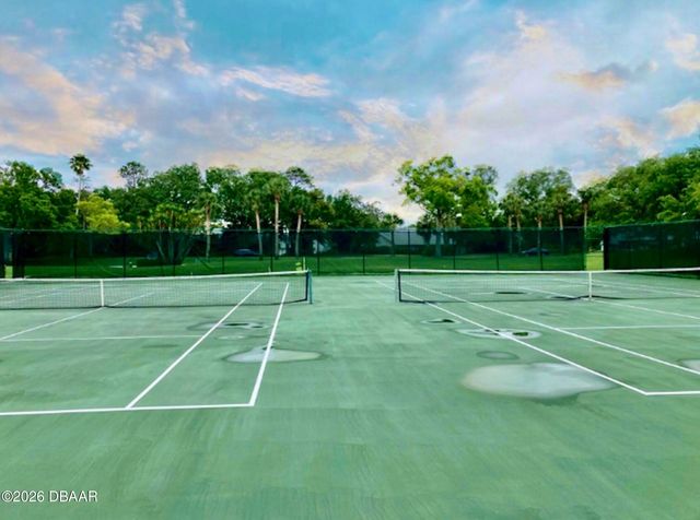 982 Breezemont Court, Port Orange, FL 32127