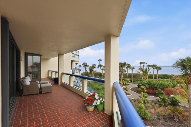 2120 HARBOURSIDE DRIVE 628, Longboat Key, FL 34228