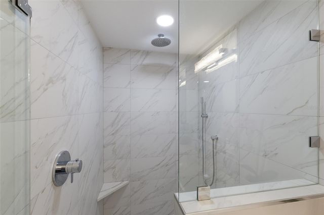 2120 HARBOURSIDE DRIVE 628, Longboat Key, FL 34228