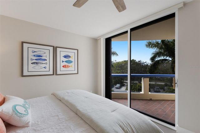 2120 HARBOURSIDE DRIVE 628, Longboat Key, FL 34228