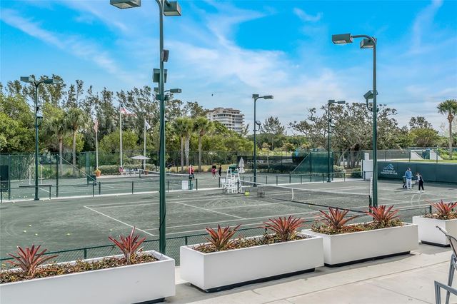 2120 HARBOURSIDE DRIVE 628, Longboat Key, FL 34228